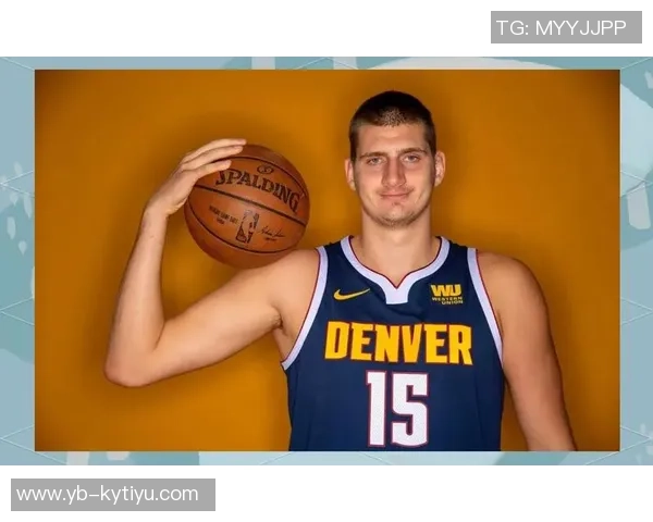 约基奇高效表现助球队逆转10中7斩获21分9板10助展现全能实力